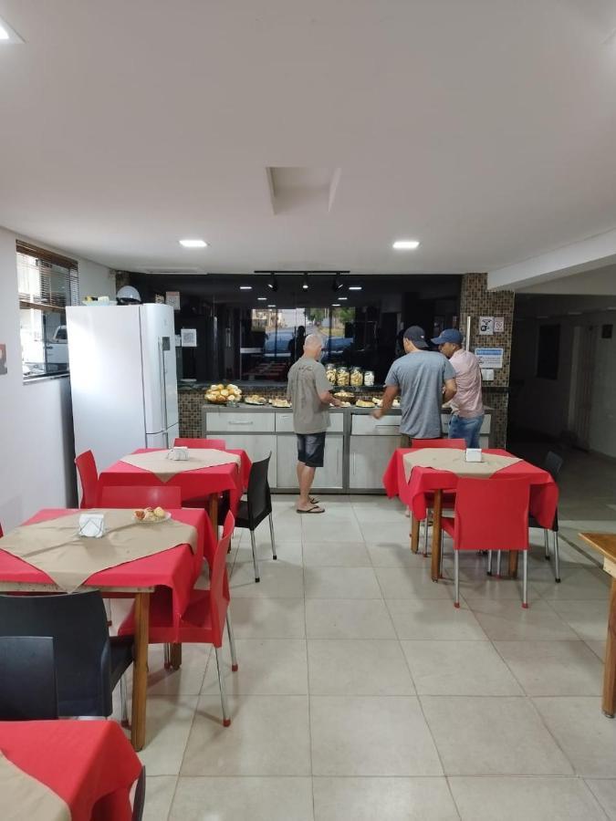 Hotel E Restaurante Lima Луис-Эдуарду-Магальяйнс Экстерьер фото
