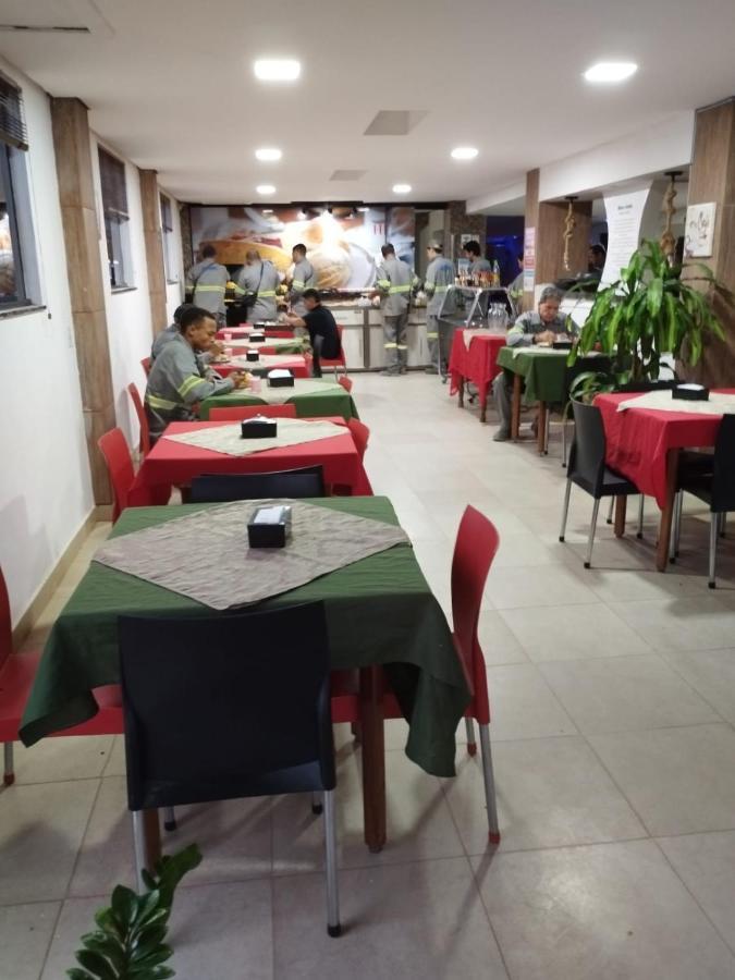 Hotel E Restaurante Lima Луис-Эдуарду-Магальяйнс Экстерьер фото